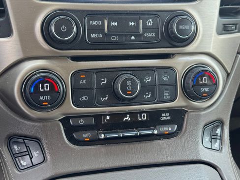 Used 2016 GMC Yukon Denali w/ Open Road Package RWD image 10
