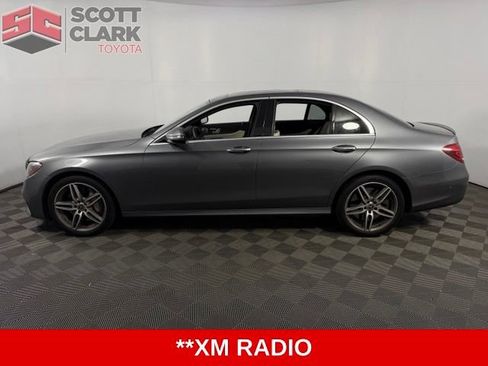 Used 2018 Mercedes-Benz E 400 4MATIC Sedan image 5