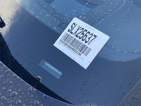 Certified 2025 BMW X5 xDrive50e w/ Premium Package image 33