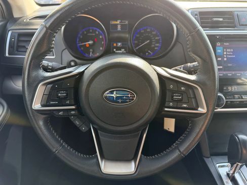 Used 2019 Subaru Outback 2.5i Premium image 15