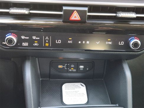 New 2026 Kia Sportage EX image 14