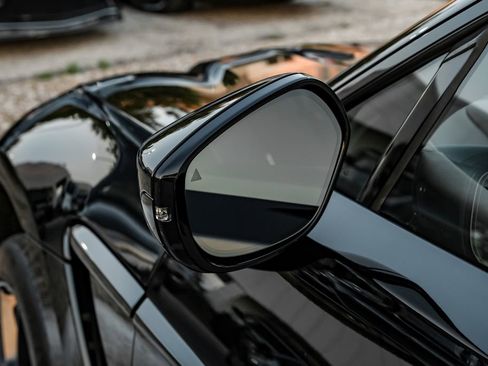 Used 2021 Aston Martin DBX image 43