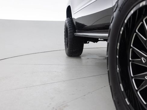 Used 2015 GMC Yukon Denali w/ Touring Package image 21