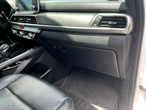 Used 2021 Kia Telluride S FWD image 27