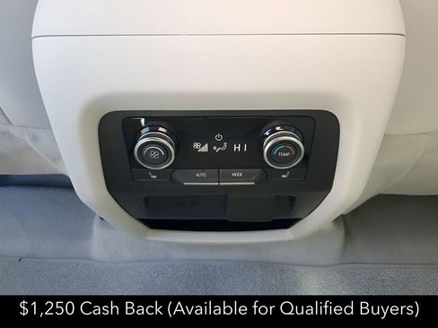 New 2026 Buick Enclave Avenir w/ Super Cruise Package FWD image 21
