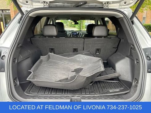 Certified 2021 Chevrolet Equinox Premier w/ LPO, Floor Liner Package FWD image 24