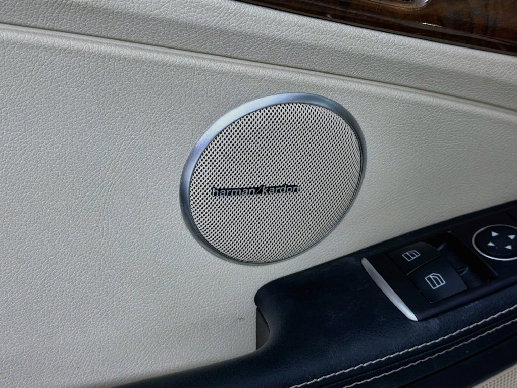 Used 2020 Mercedes-Benz SLC 300 w/ Premium Package image 18
