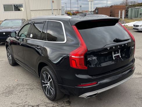 Used 2020 Volvo XC90 T6 Momentum image 4