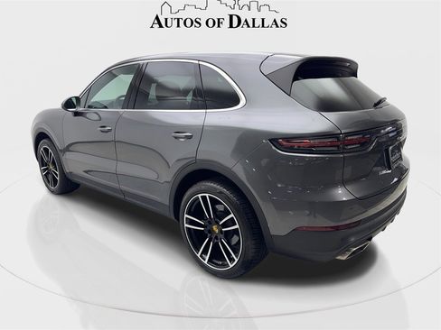Used 2022 Porsche Cayenne image 9