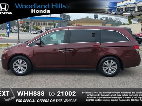 Used 2016 Honda Odyssey SE image 8