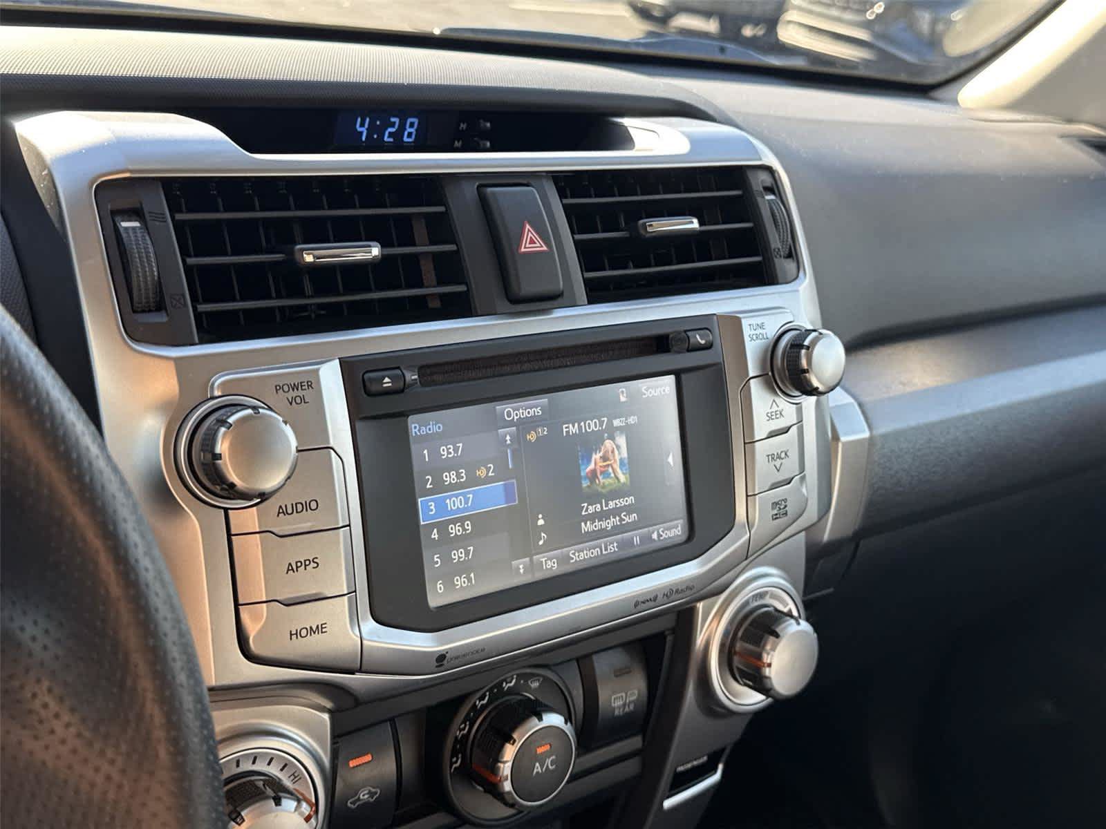 Used 2019 Toyota 4Runner SR5 Premium AWD/4WD image 23