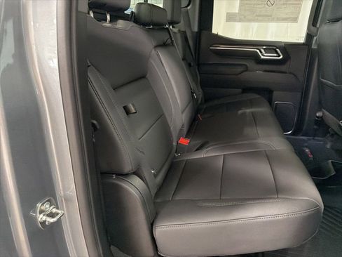 New 2026 Chevrolet Silverado 1500 LTZ w/ LTZ Premium Package AWD/4WD image 19