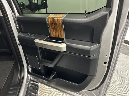 Used 2020 Ford F150 Lariat w/ Equipment Group 502A Luxury RWD image 18