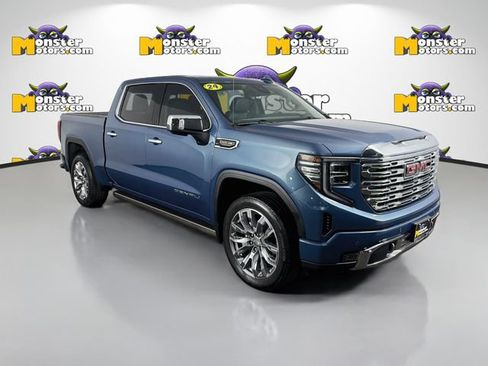 Used 2024 GMC Sierra 1500 Denali w/ Denali Reserve Package AWD/4WD image 3