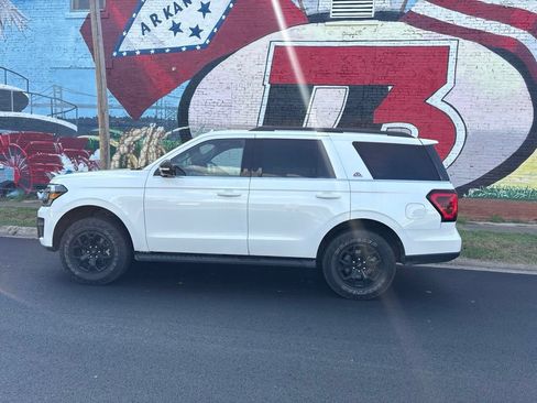 Used 2024 Ford Expedition Timberline AWD/4WD image 3