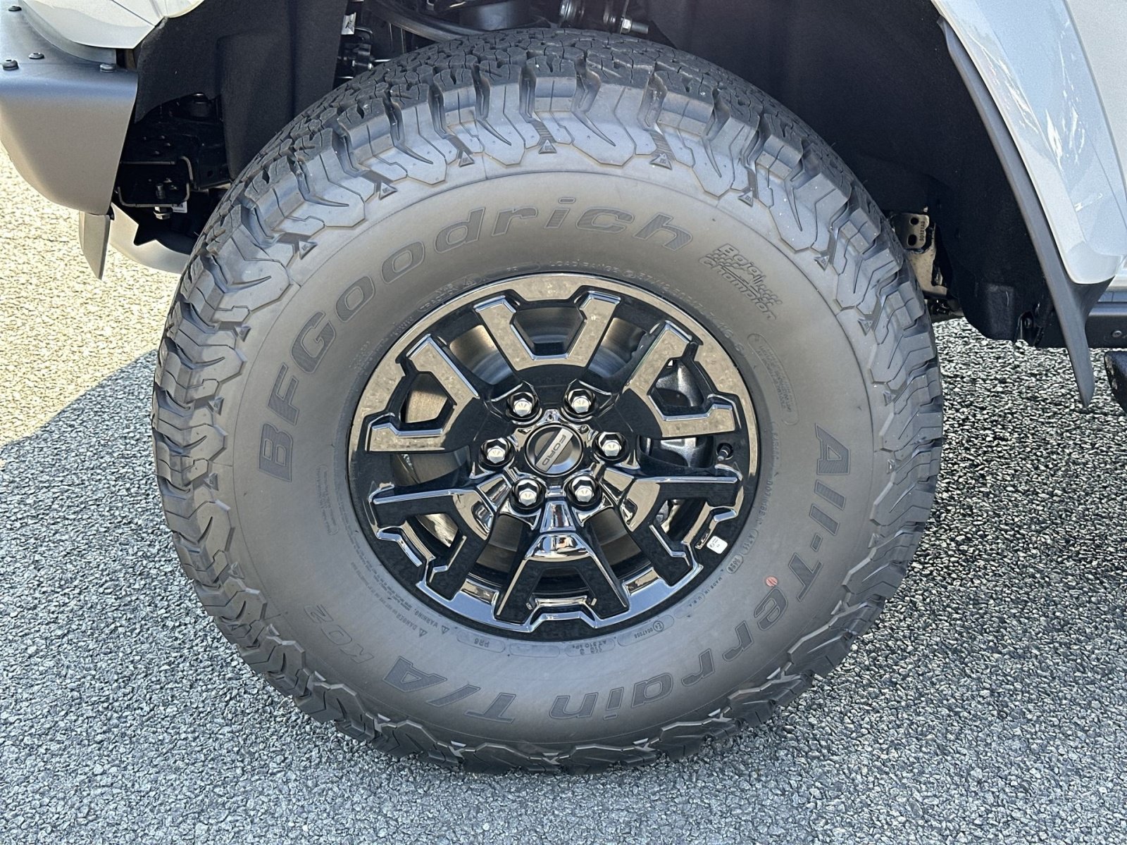 New 2026 Ford Bronco Raptor AWD/4WD image 13