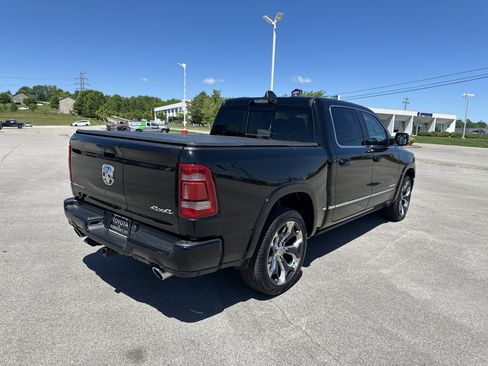 Used 2024 RAM 1500 Limited AWD/4WD image 10