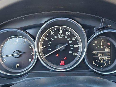 Used 2019 MAZDA CX-5 Sport image 18