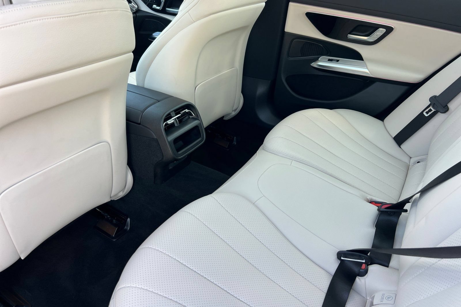 Certified 2026 Mercedes-Benz E 350 Sedan image 4