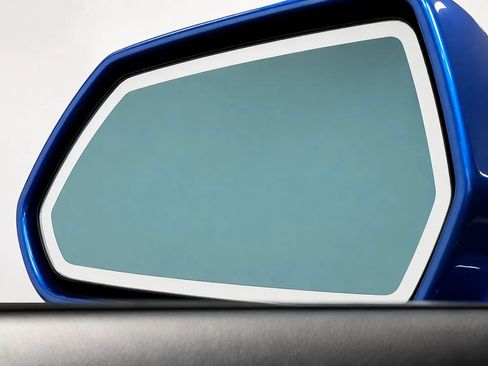 Used 2017 Chevrolet Camaro SS RWD image 29