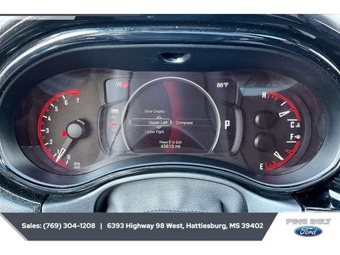 Used 2025 Dodge Durango GT AWD/4WD image 14