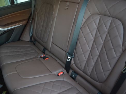 Certified 2025 BMW X5 sDrive40i w/ Premium Package image 31