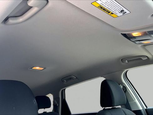 Certified 2026 Kia Sorento LX FWD image 12