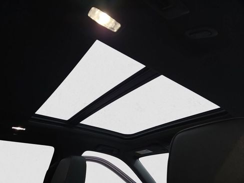 Used 2021 Chevrolet Tahoe RST image 19