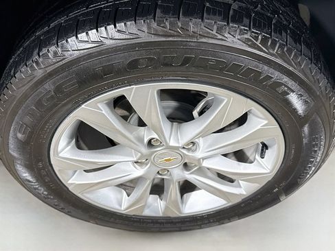 Used 2023 Chevrolet TrailBlazer LS w/ LPO, Blackout Package FWD image 28