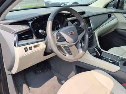 Used 2020 Cadillac XT5 Premium Luxury w/ LPO, Floor Liner Package