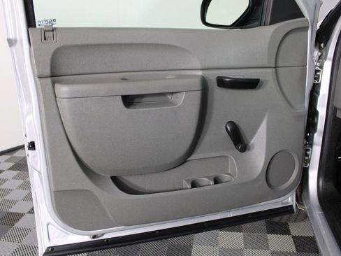 Used 2012 Chevrolet Silverado 1500 W/T image 12