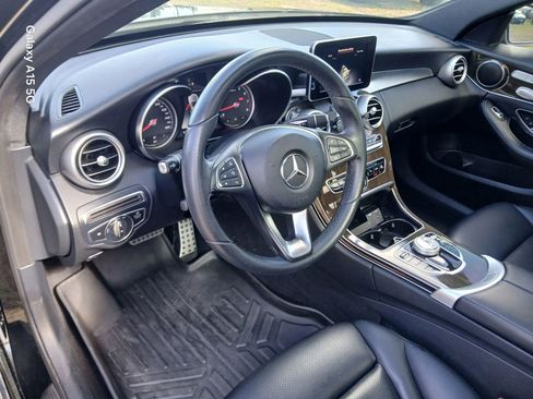 Used 2018 Mercedes-Benz C 300 Sedan w/ Premium Package image 7