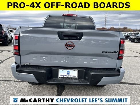 Used 2024 Nissan Frontier PRO-4X w/ Technology Package image 13