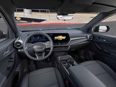 New 2026 Chevrolet Equinox LT w/ Convenience Package II FWD image 15
