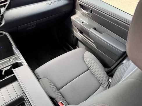 Used 2026 Toyota Tundra SR5 AWD/4WD image 25
