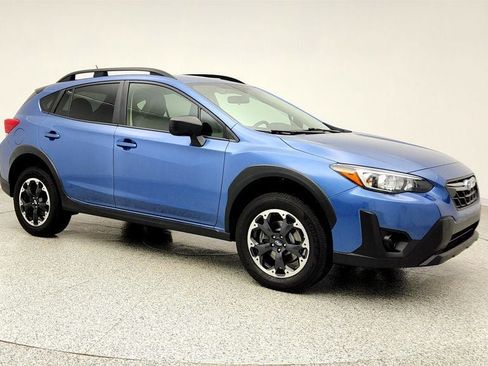 Used 2023 Subaru Crosstrek 2.0i AWD/4WD image 3