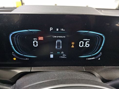 Used 2024 Kia Telluride S w/ S Sunroof Package image 2