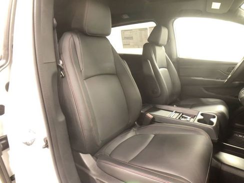 Used 2023 Honda Odyssey Sport image 28