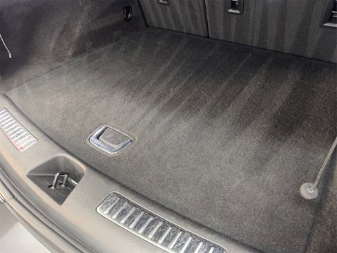 Used 2024 Cadillac XT4 Premium Luxury image 83