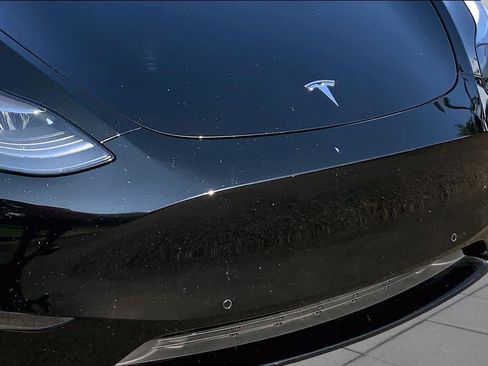 Used 2021 Tesla Model Y Performance AWD/4WD image 29