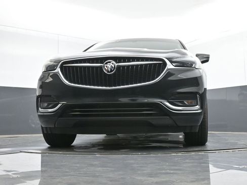 Used 2018 Buick Enclave Essence image 42