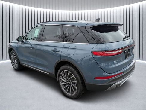 New 2026 Lincoln Corsair Reserve image 5