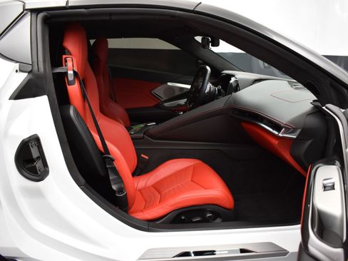 Used 2023 Chevrolet Corvette Z06 image 10