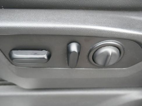 Used 2020 Chevrolet Silverado 1500 LTZ w/ LTZ Premium Package image 22