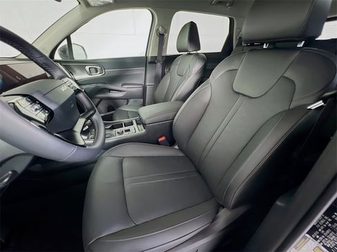 New 2026 Kia Sorento S image 15