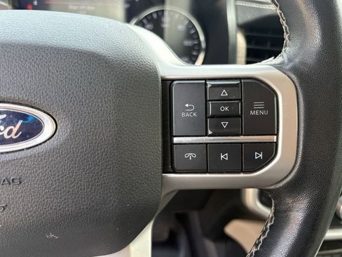 Used 2023 Ford Expedition Limited AWD/4WD image 17