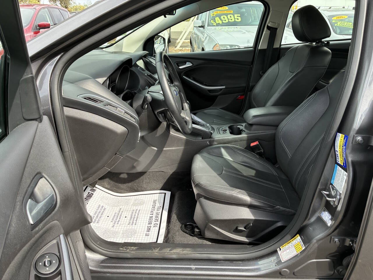 Used 2013 Ford Focus Titanium w/ Titanium Handling Pkg FWD image 3