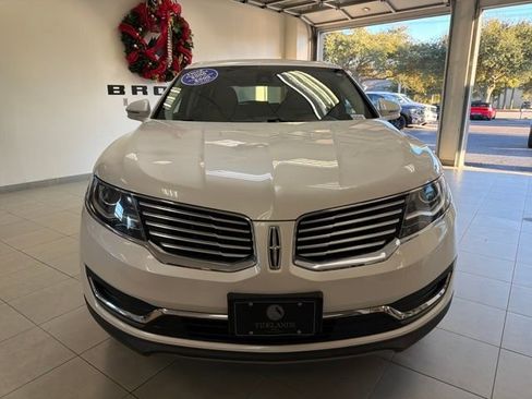 Used 2018 Lincoln MKX Select w/ Select Plus Package image 3