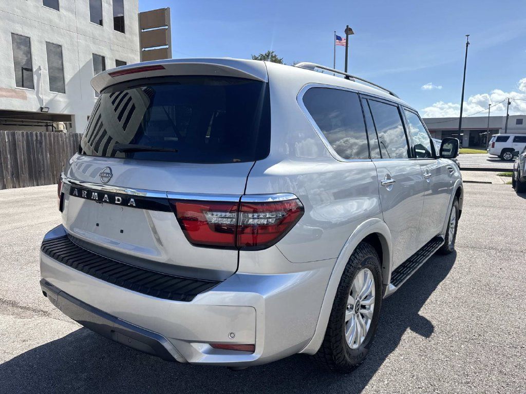 Used 2021 Nissan Armada SV RWD image 7