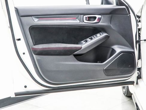 Used 2024 Honda Civic Type R image 42